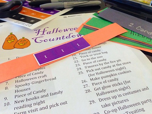 Paper Chain Halloween Countdown